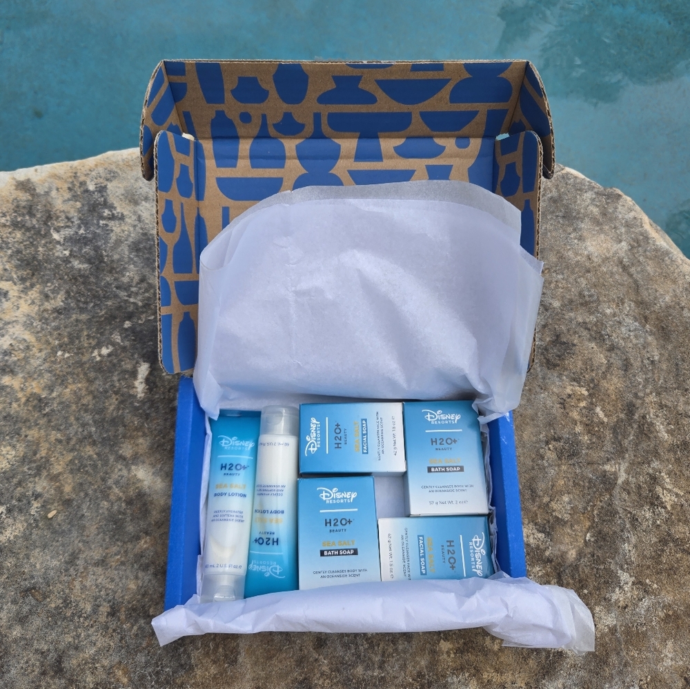 NWT Disney Resorts H2O+ Sea Salt Soap And Lotion Travel Size Set - Picture 2 of 9